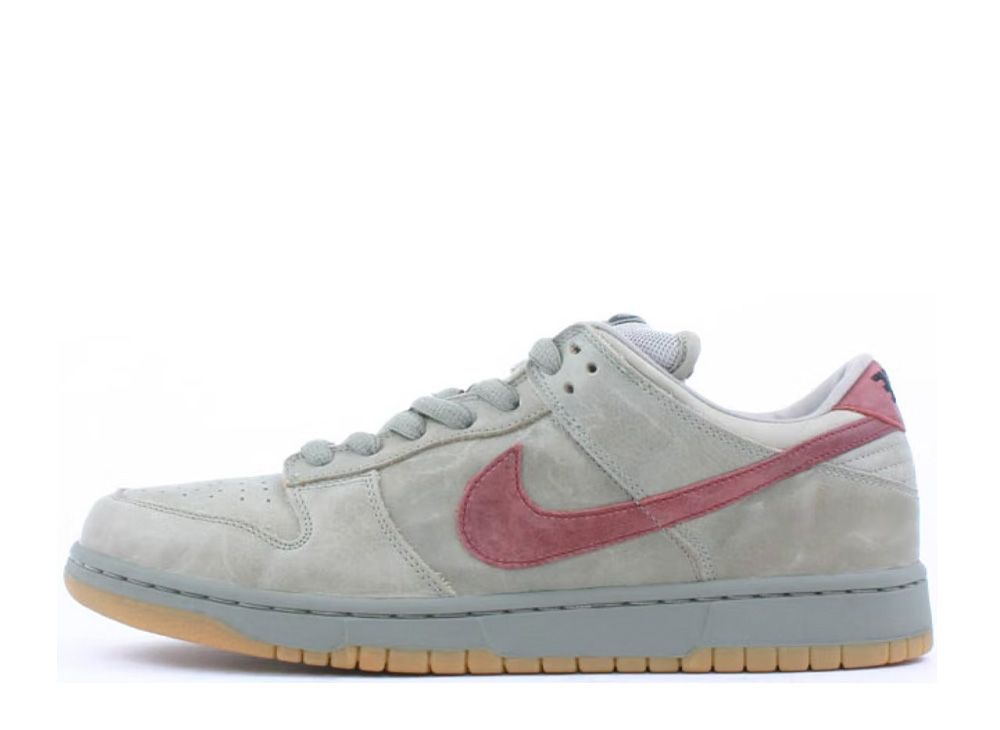Nike SB Dunk Low 