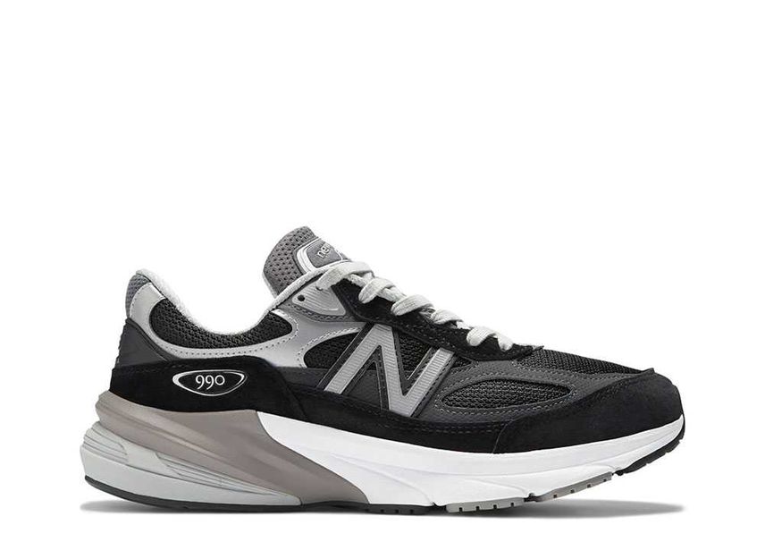 New Balance WMNS 990V6