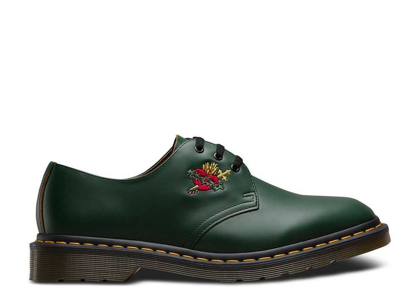Supreme dr sales martens sacred heart