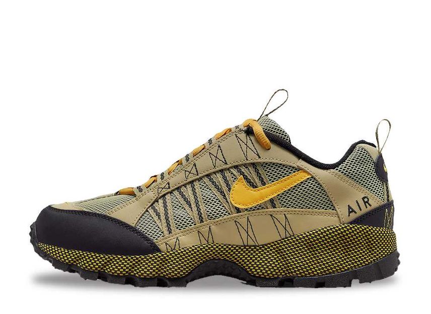 ナイキ エアフマラ "ウィート グラス"