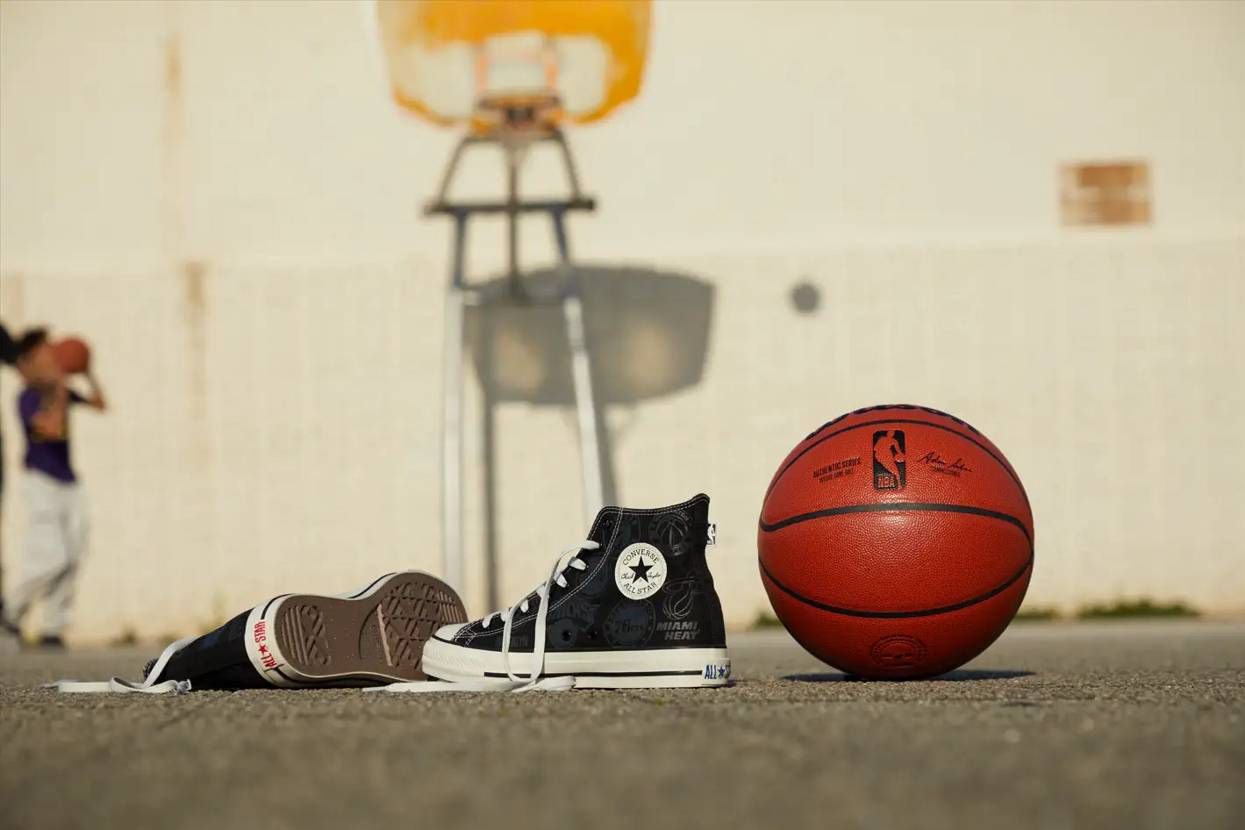 5/16発売|NBA RakutenがConverseと初のコラボを実現!特別なAll Starを1,800足限定発売|抽選/販売/定価情報