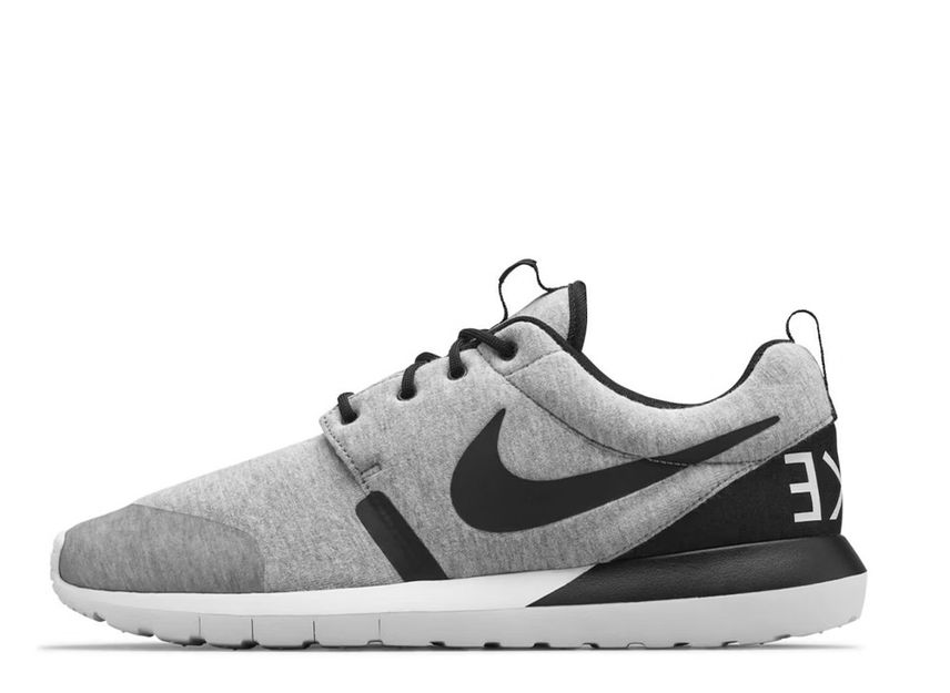 Nike roshe run tech top fleece
