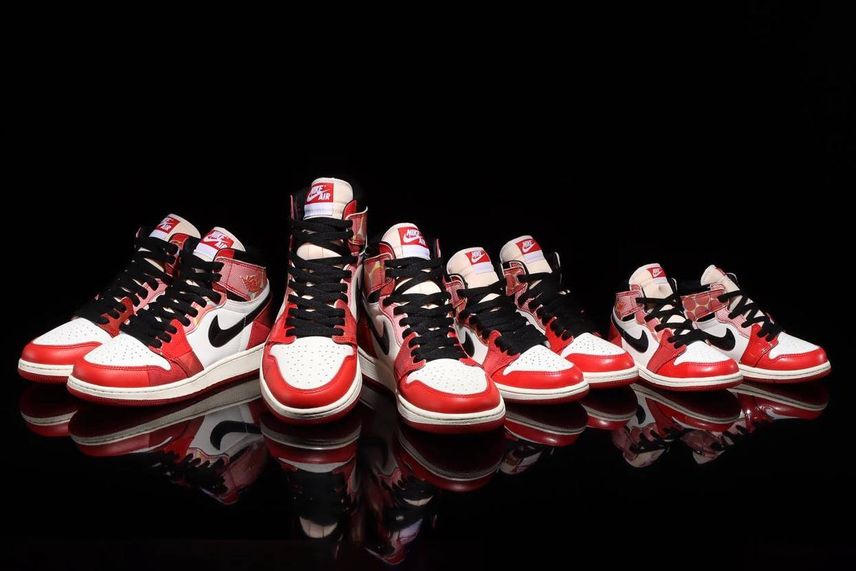 Nike GS Air Jordan 1 High OG SP スパイダーマン Spider-Man × Nike GS Air Jordan 1 High OG SP