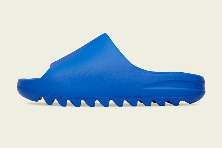 イージー スライド(YEEZY Slide)/イージー 人気の新作を安心売買