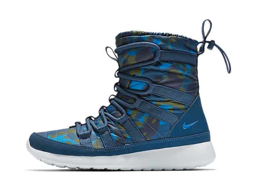 Nike WMNS Roshe One Hi Print Sneakerboot