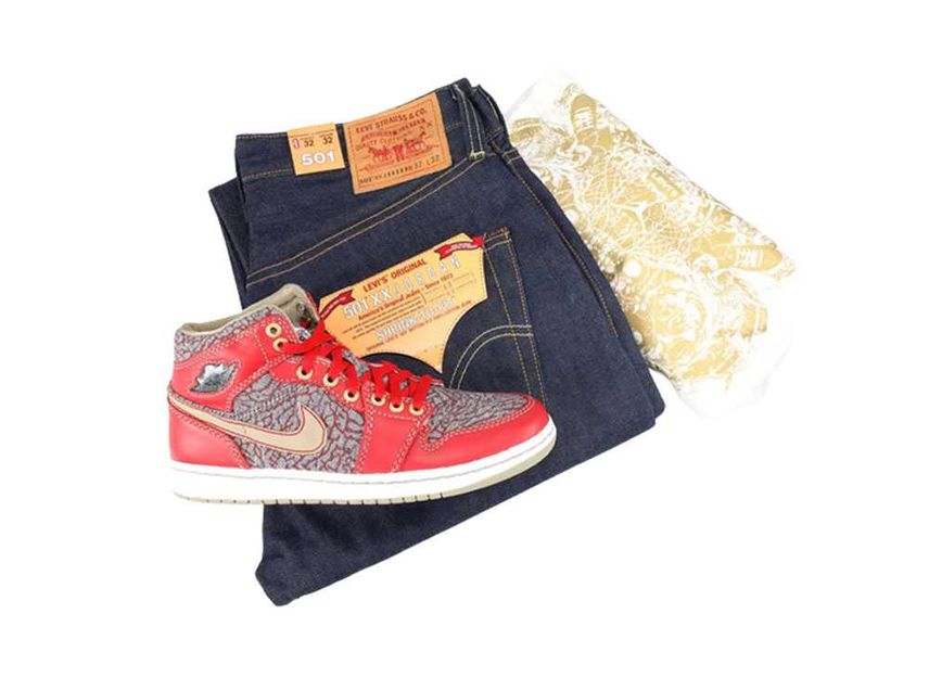 リーバイス × ナイキ エアジョーダン1 23/501 ミッド "デニムパック レッドセメント"