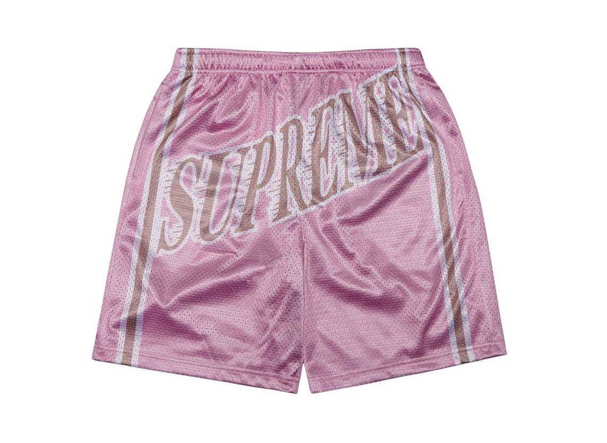 Supreme top pink shorts