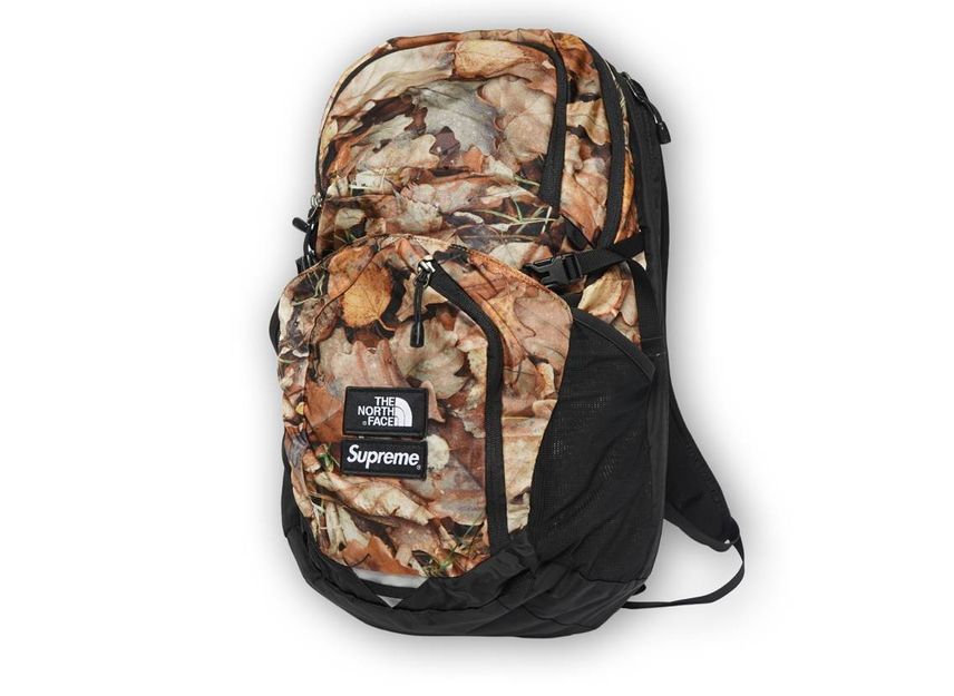 Supreme north face hot sale pocono backpack