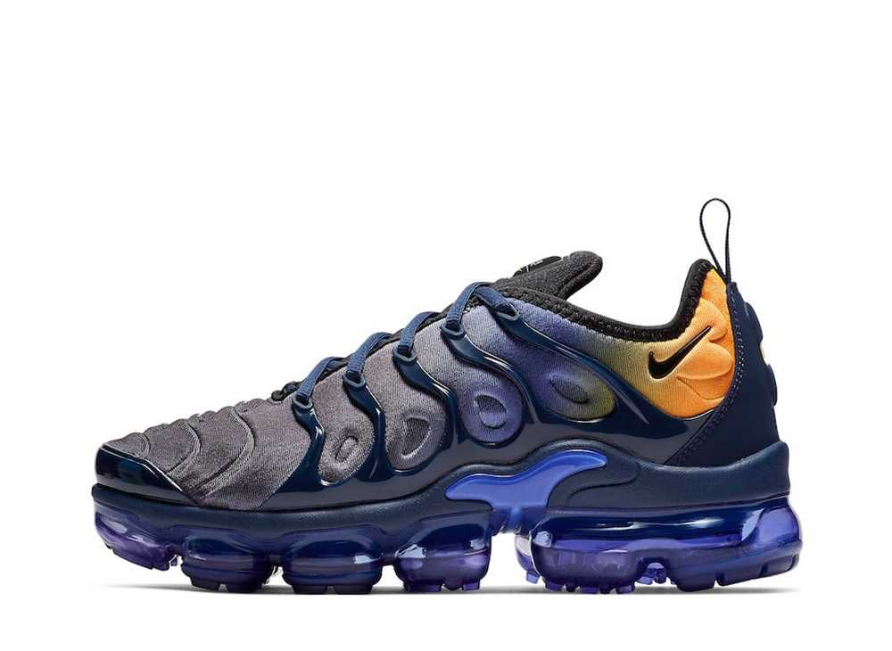 vapormax plus persian violet