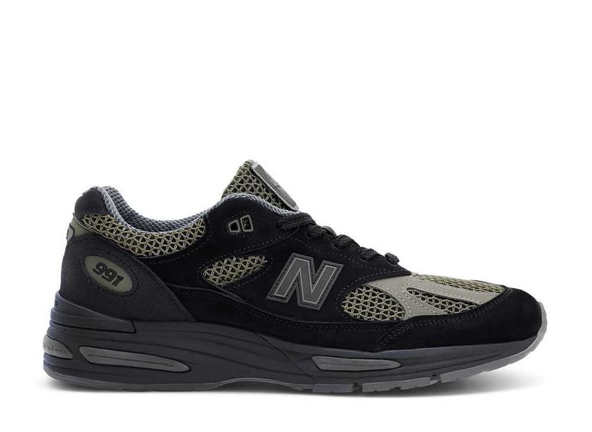 ストーンアイランド × ニューバランス 991V2 "ブラック"