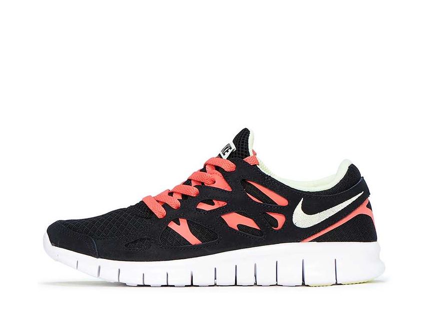 Nike free run noir best sale et rose