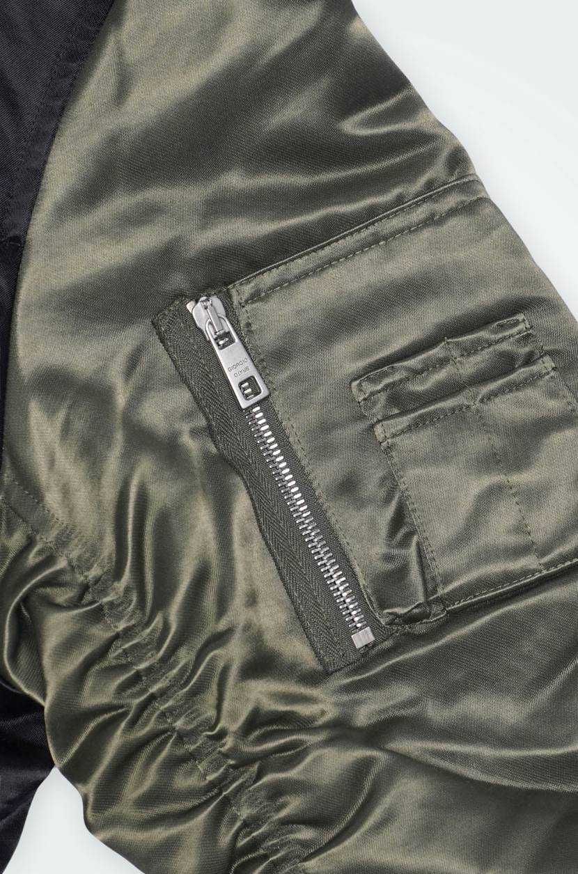 ジョルジオブラット 袖ダメージ加工ボンバージャケット 