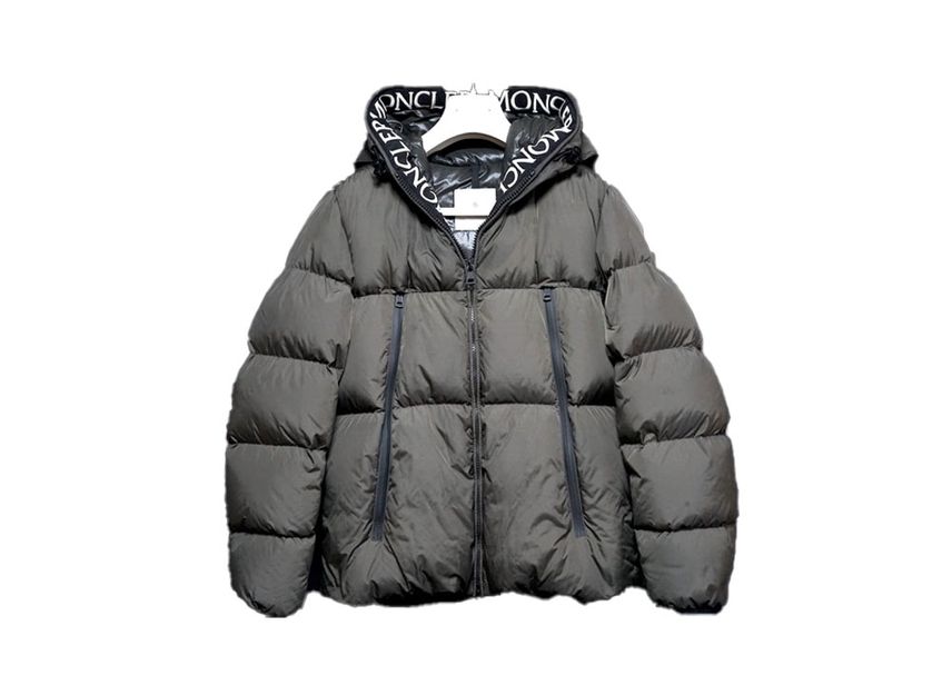 MONCLER Montcla Nylon Down Jacket