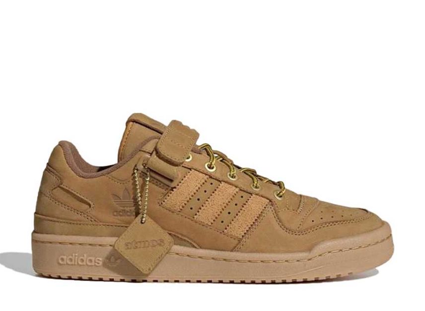 アディダス フォーラム ロー "アトモス/タン"