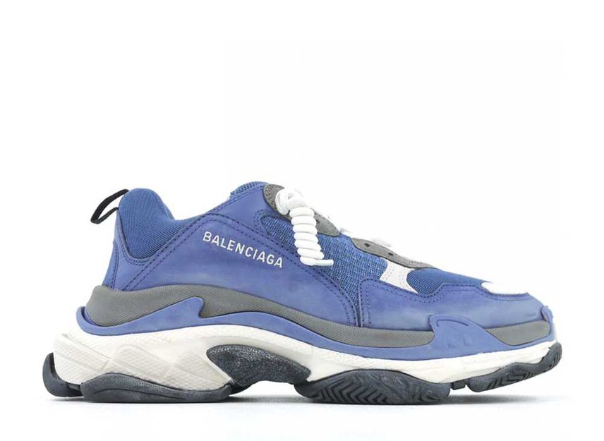 BALENCIAGA Triple S Sneaker