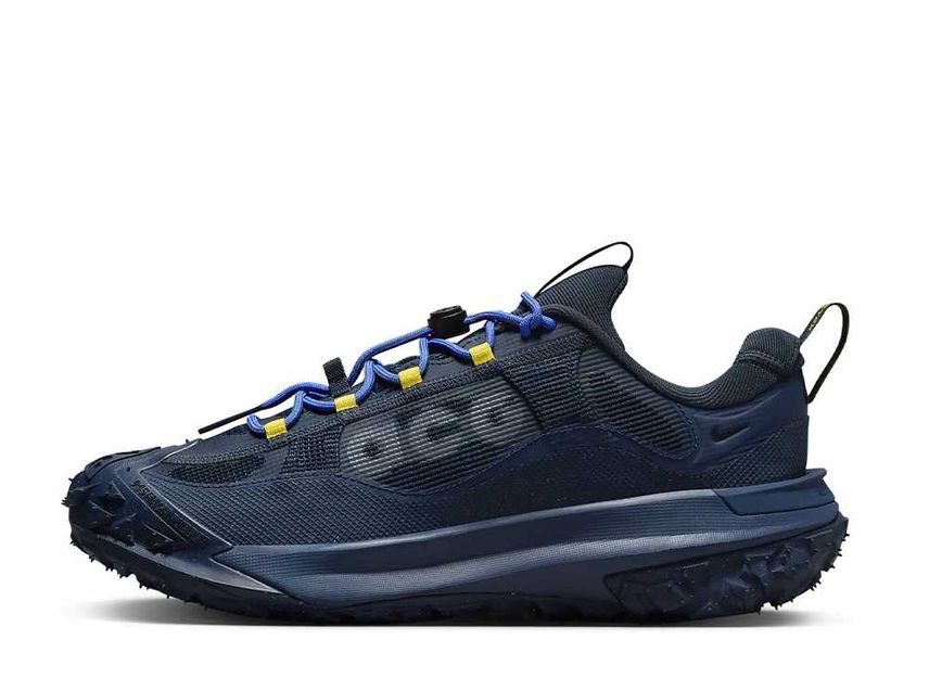 Nike ACG Mountain Fly 2 Low (StockX鑑定済) Nike ACG Mountain Fly 2 Low (StockX鑑定済)