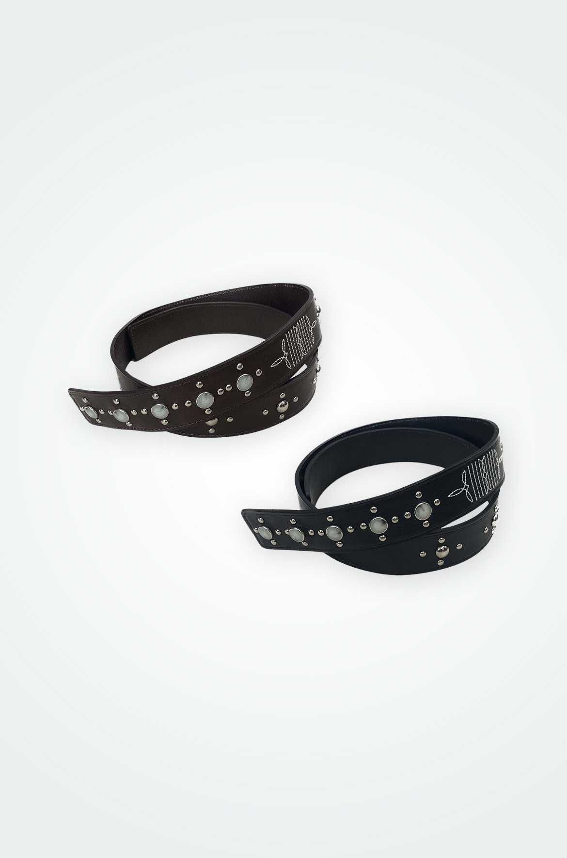 DAIRIKU スタッズ付きベルト ブラック DAIRIKU [ Studs Velt with Holder Bag ] Black | ロイド・エフ