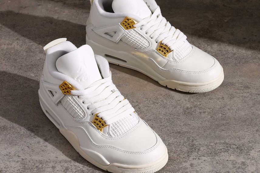 Nike Women's Air Jordan 4 Retro Nike Women's Air Jordan 4 Retro