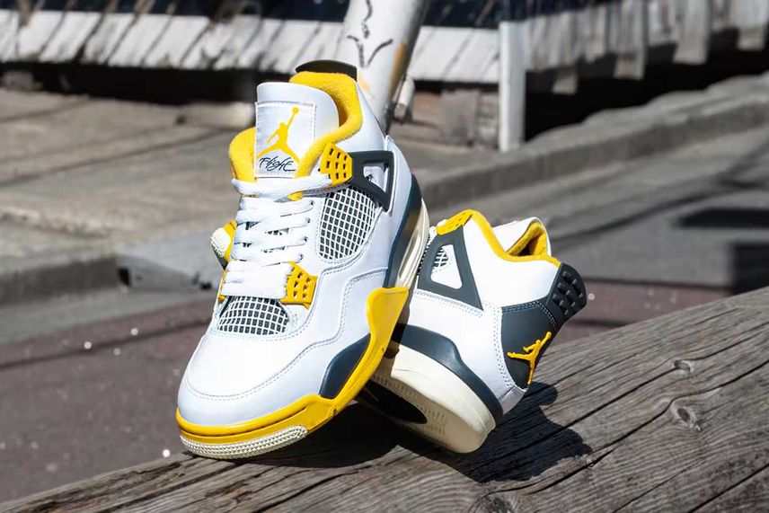 即日配送 ナイキ エアジョーダン4 ビビットサルファー 28.5センチ Nike Women's Air Jordan 4 Retro