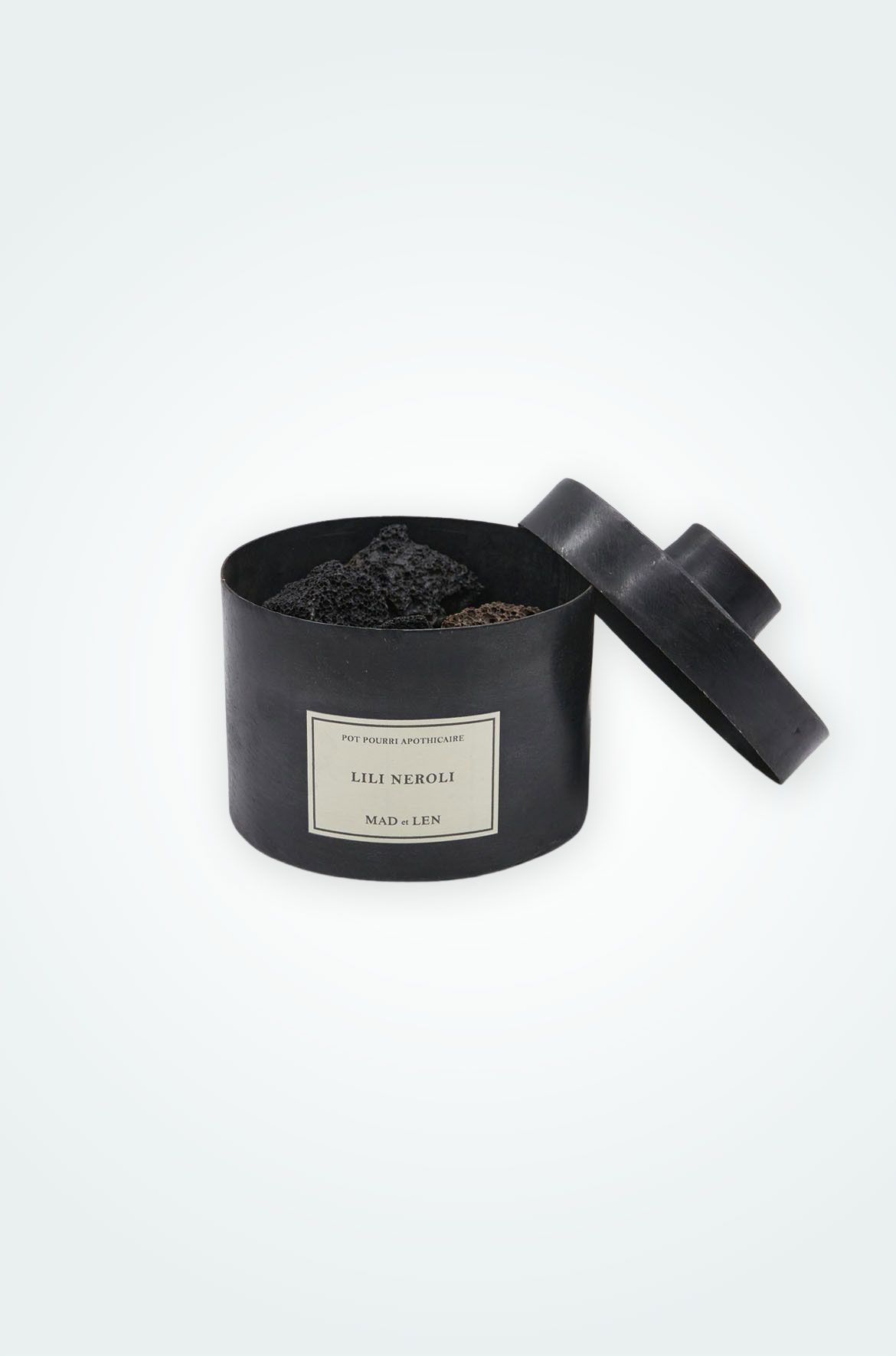 MAD et LEN Black Block Pot Pourri LAVA ROCK 