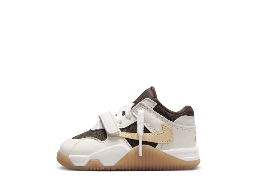 Travis Scott × Nike TD Jordan Jumpman Jack TR "Sail and Dark Mocha"