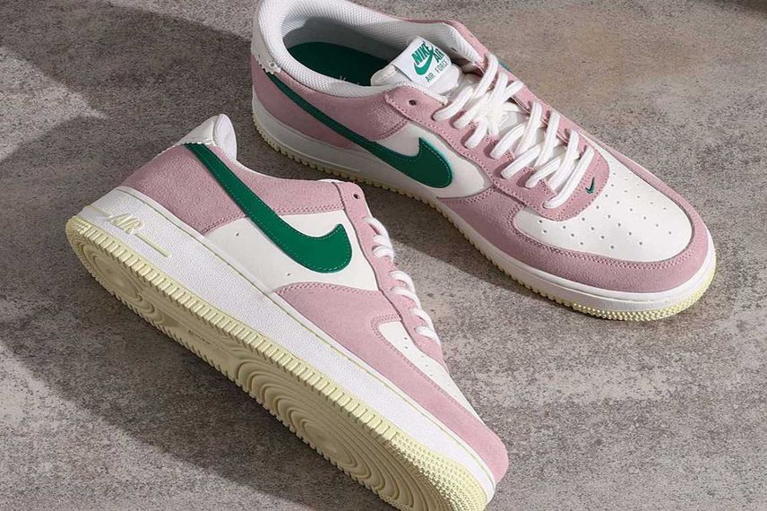 Nike Air Force 1 Low '07 LV8 Nike Air Force 1 Low '07 LV8