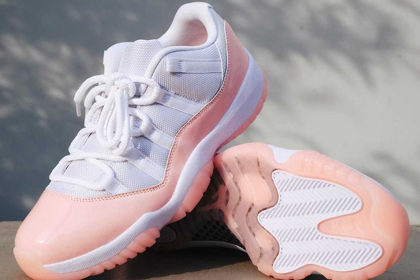 NIKE WMNS AIR JORDAN11レトロ 27cm Nike Women's Air Jordan 11 Retro Low