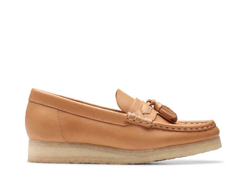 Clarks Women's Wallabee. Loafers