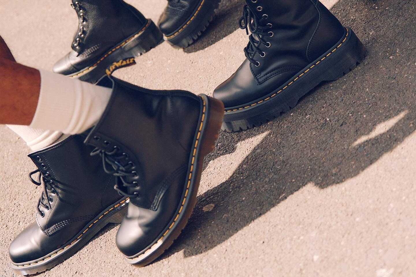 履く程に魅力的に Dr.Martens 8065 アルカディアレザー シューズ 履く程に魅力的に Dr.Martens 8065 アルカディアレザー シューズ