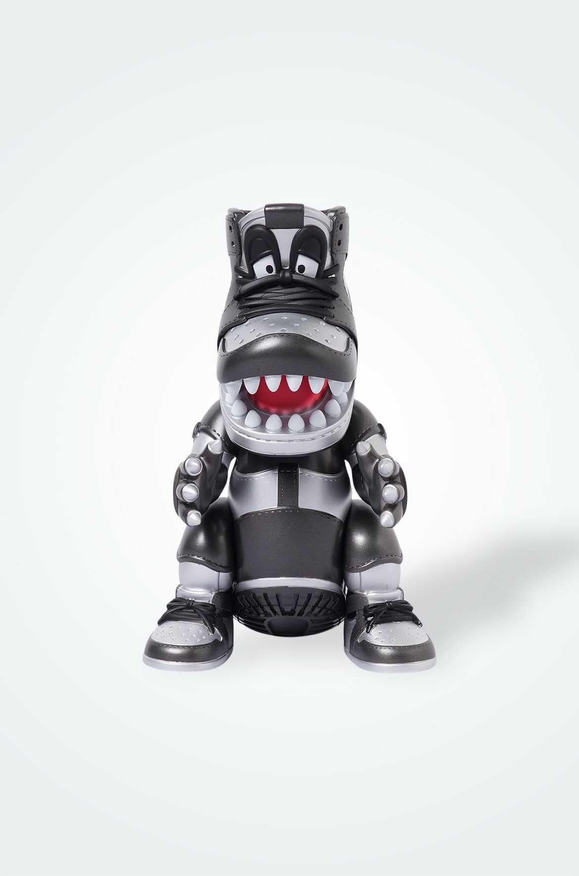 トウキョウガンズ スニーカーダンク×トウキョウガンズ ソフビトイ