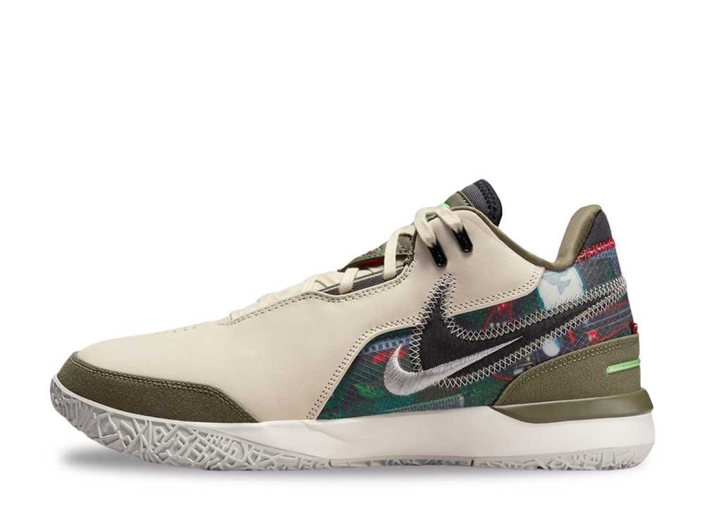 フェイズクラン × ナイキ レブロン NXXT ジェン AMPD "ライトクリーム/ミディアムオリーブ/メタリックシルバー/ブラック" (HF0715-200/HF0716-200)