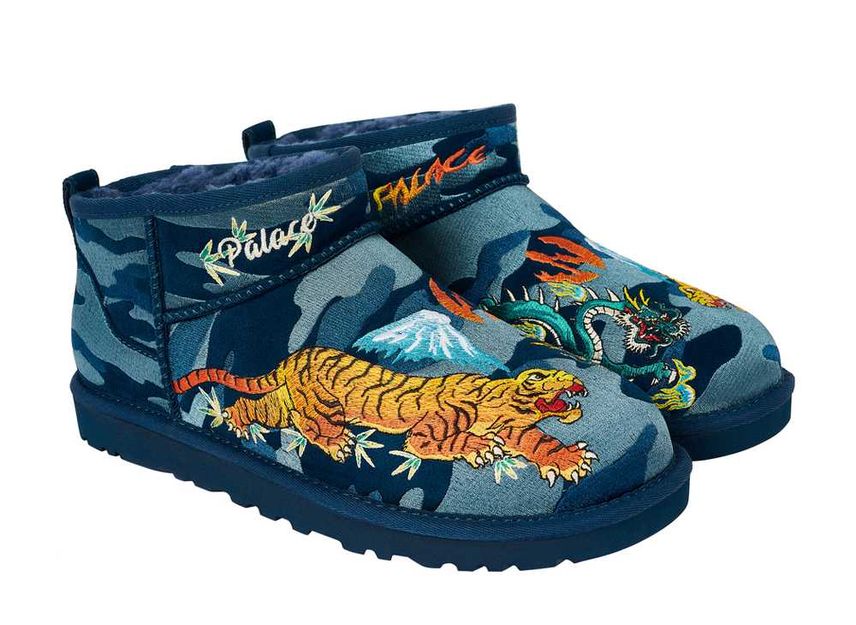 パレス × アグ ウルトラ ミニ ブーツ カモ "ネイビー"