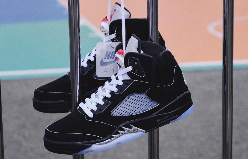 NIKE エアジョーダン 5 レトロ ブラック/メタリック 28.5㎝ Nike Air Jordan 5 Retro OG
