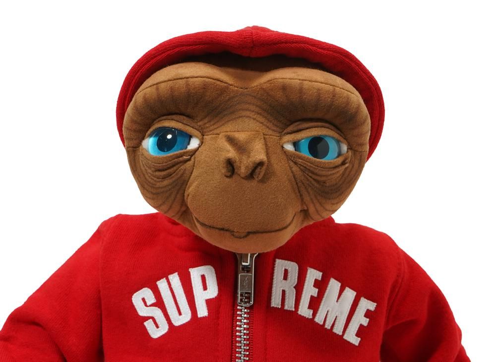 Supreme x Steiff ET 