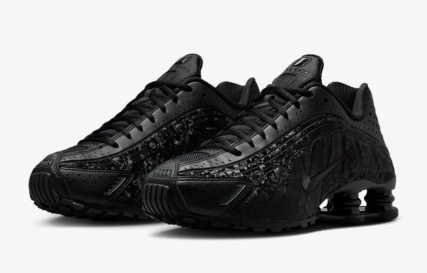 新品 ナイキ ショックスR4 Nike Shox R4 ブラック 29.5㎝ Nike Women's Shox R4