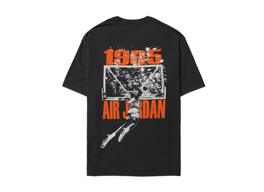 Nike Jordan Brooklyn Men's Oversized Graphic T-Shirt "Off Noir/Sail" IB3297-045