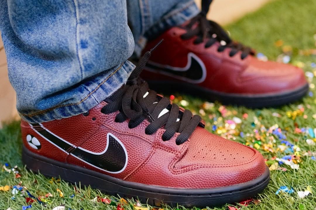 9/4・9/6発売｜Limosine Skateboards × Nike SB Dunk Low Pro QS "Dark Pony/Black"｜抽選/販売/定価情報