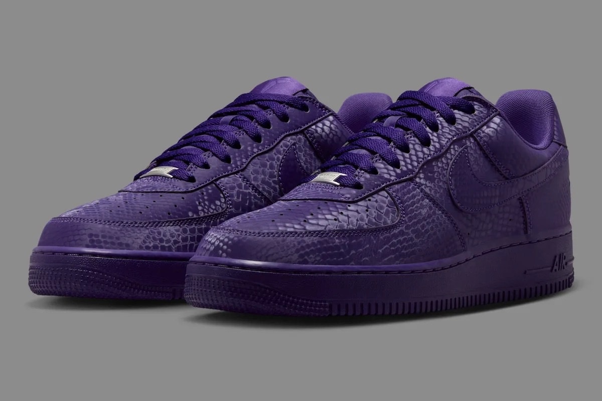 NIKE AIR FORCE 1　スニーカー 日本未発売 NIKE AIR FORCE 1 '07 