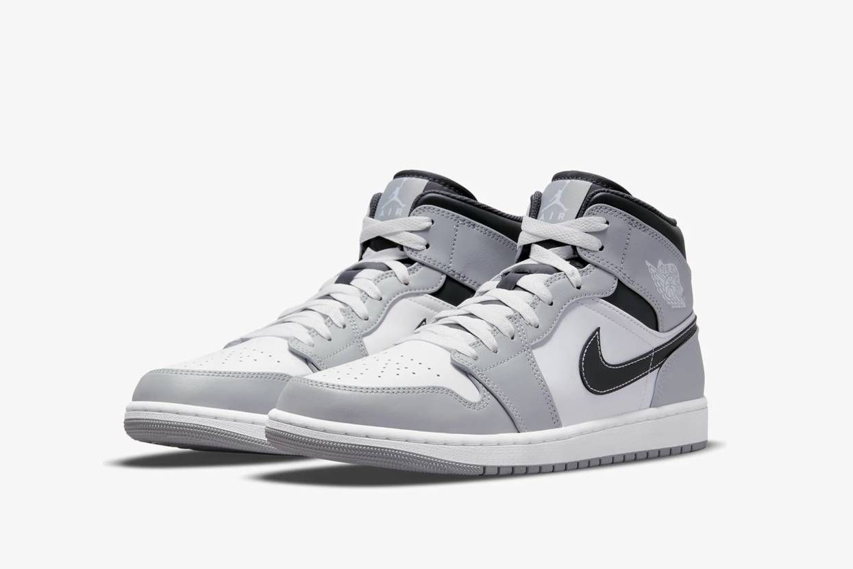 NIKE AIR JORDAN 1 ナイキaj1 2025年最新】エアジョーダン1/AJ1 人気・新作/新品・中古通販