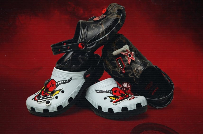 11/20発売|Stranger Things × Crocs Classic Clog 2colors|抽選/販売/定価情報