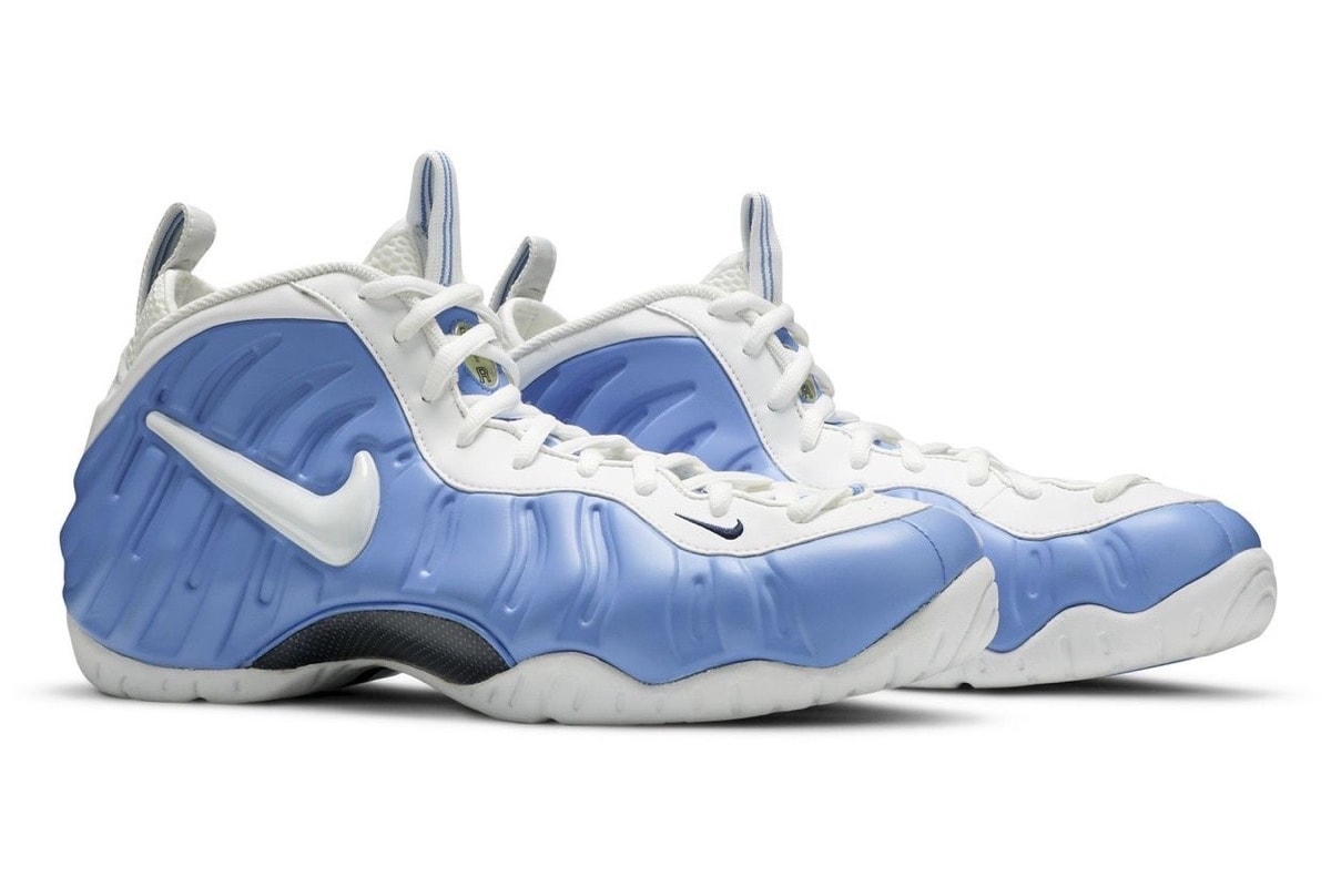 ナイキ エアフォームポジット プロ ユニバーシティブルー 正面画像