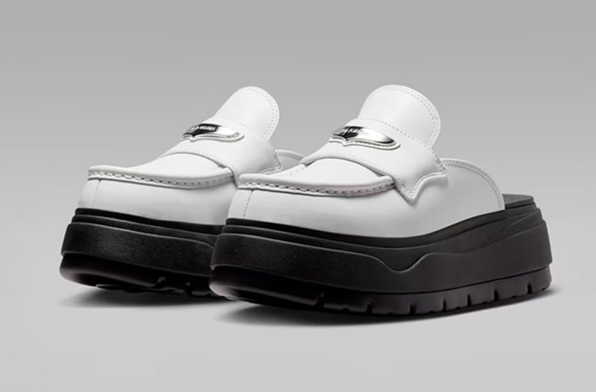 1/1発売|Nike Women's Air Jordan Mule "Summit White/Black/Metallic Silver"|抽選/販売/定価情報