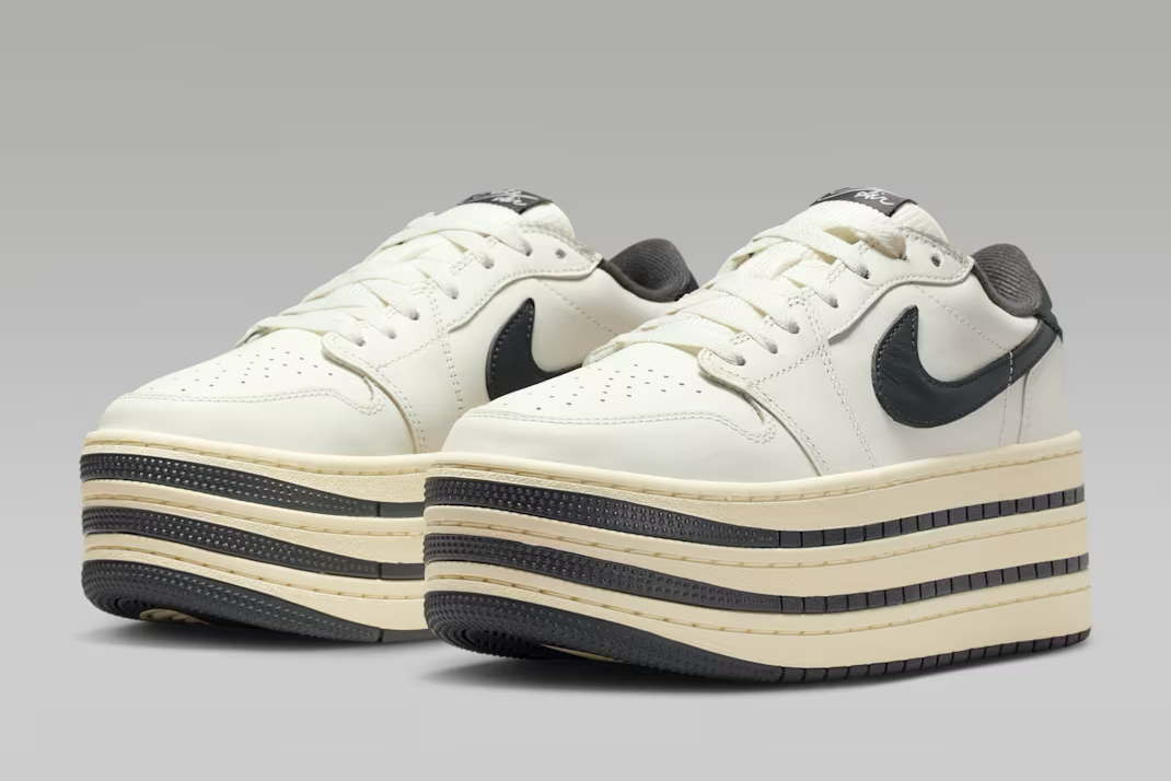 ナイキ ウィメンズ エアジョーダン1 トリプルスタック 3カラー 正面画像