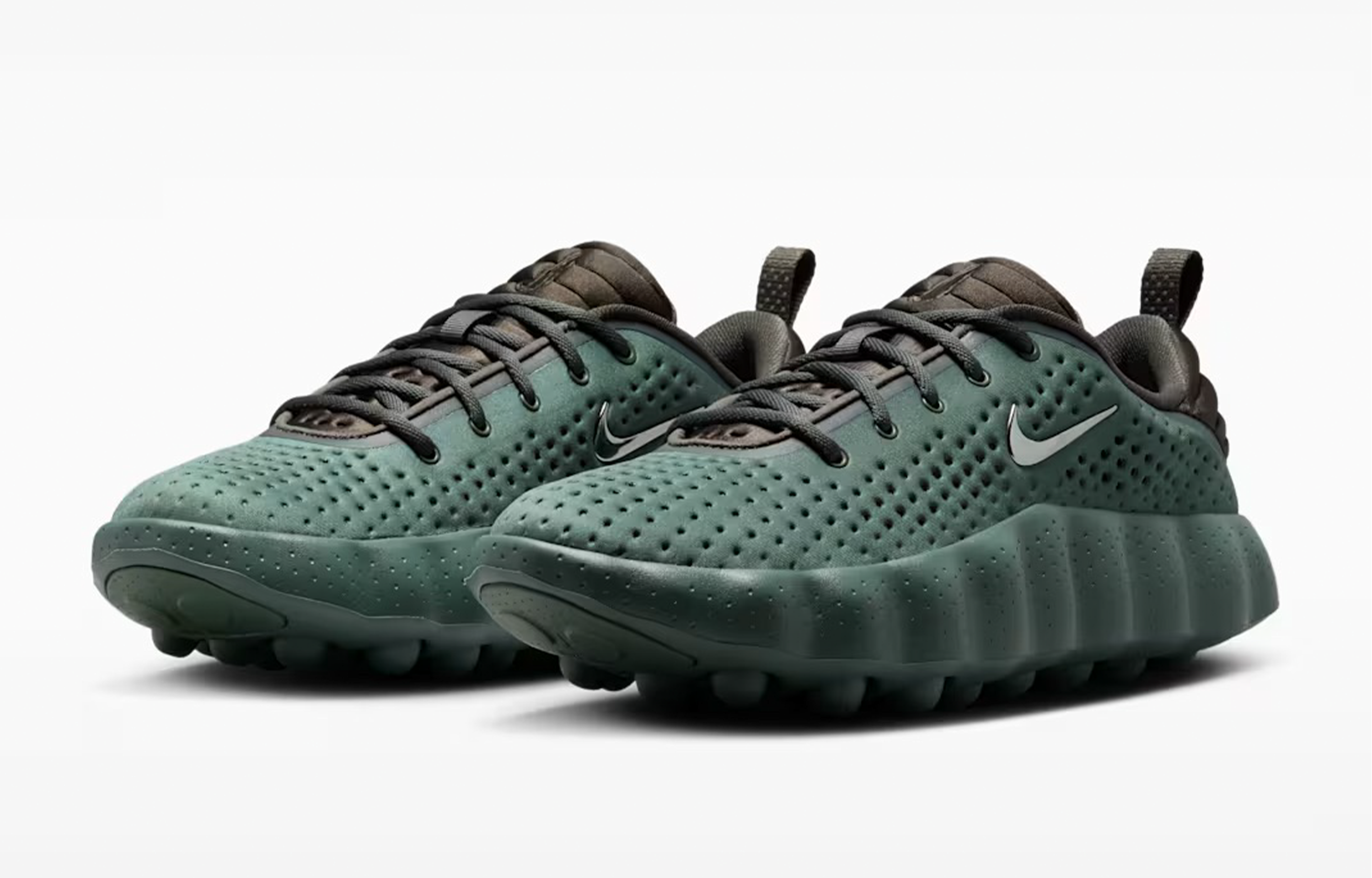 8/20発売|Nike Mind 002 "Camo Green/Newsprint"|抽選/販売/定価情報