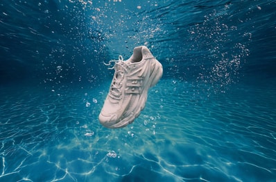 9/26発売|Pharrell Williams × adidas Adistar Jellyfish "Triple White"|抽選/販売/定価情報