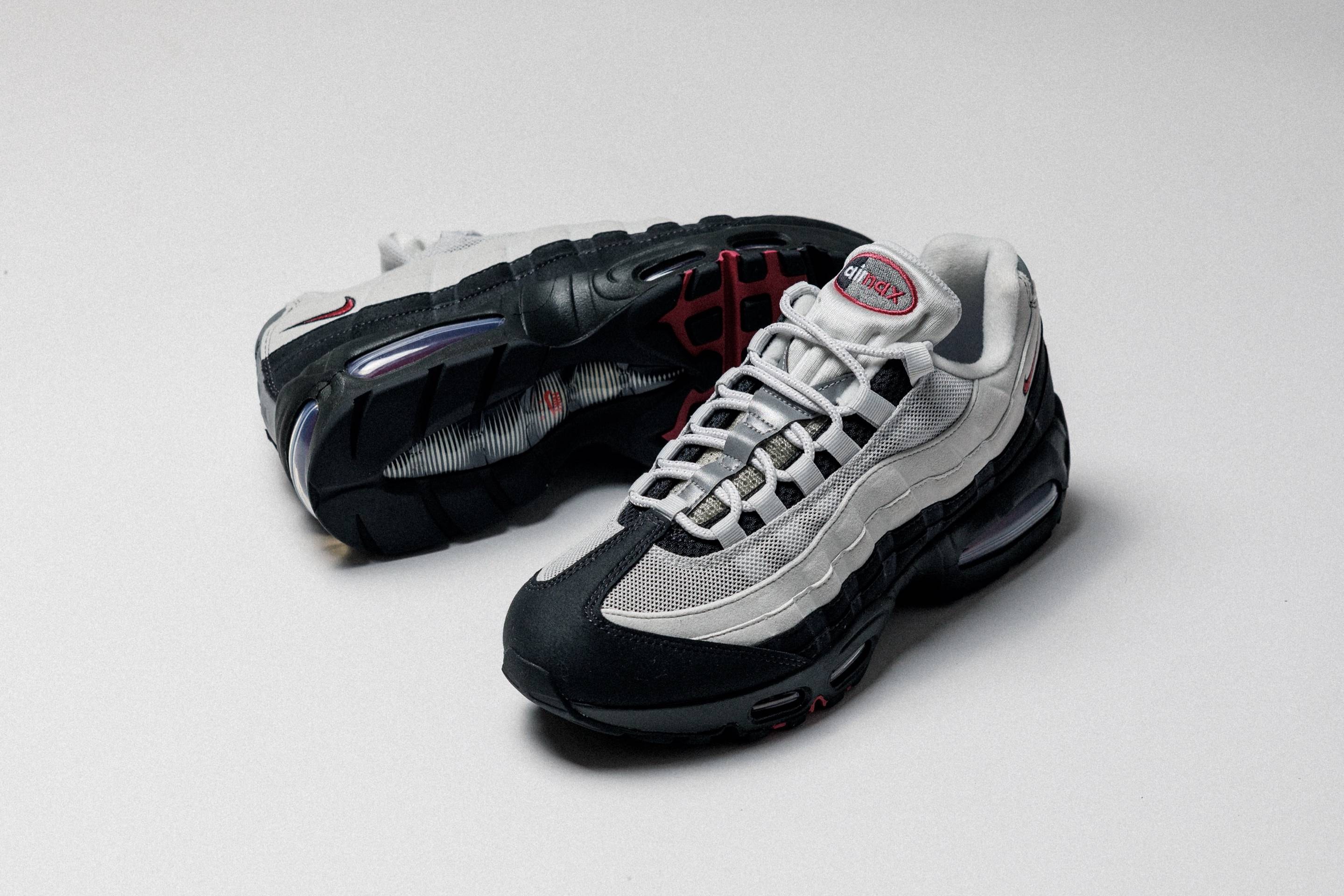 9/11発売|Nike Air Max 95 Big Bubble "Photon Dust/Sweet Beet"|抽選/販売/定価情報