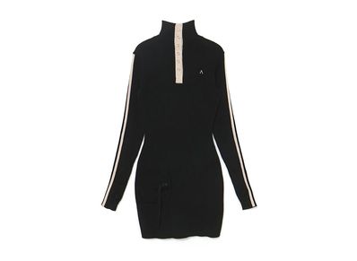 ADMR-0157.jpg?size=m ADMR-0157.jpg?size=m