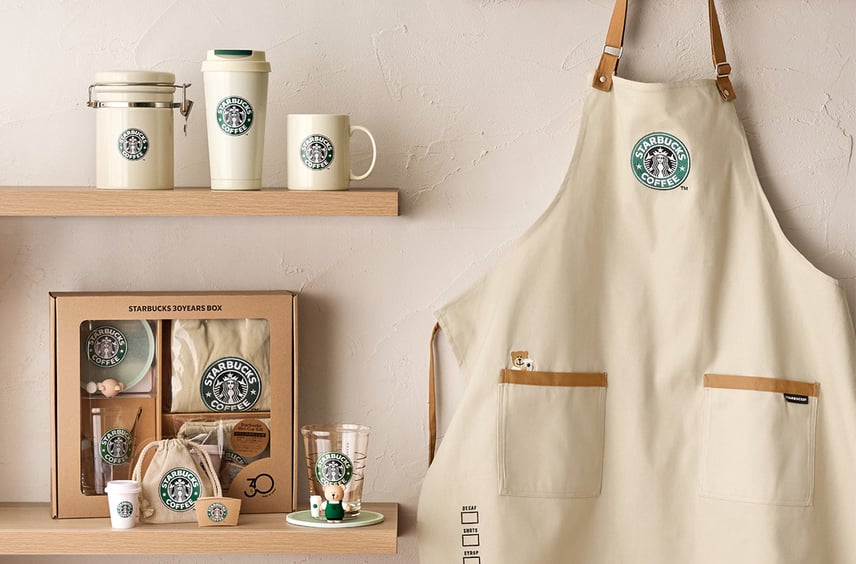 STARBUCKSの日本上陸30周年を記念した新作が4/7より発売!"Let's Brew The Future"をテーマに当時のロゴが復活