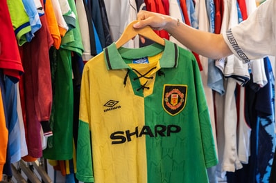 古着好きにも刺さるヴィンテージユニフォームの名作5選。サッカー古着専門店"ソシオ"のオーナーが選ぶおすすめは?