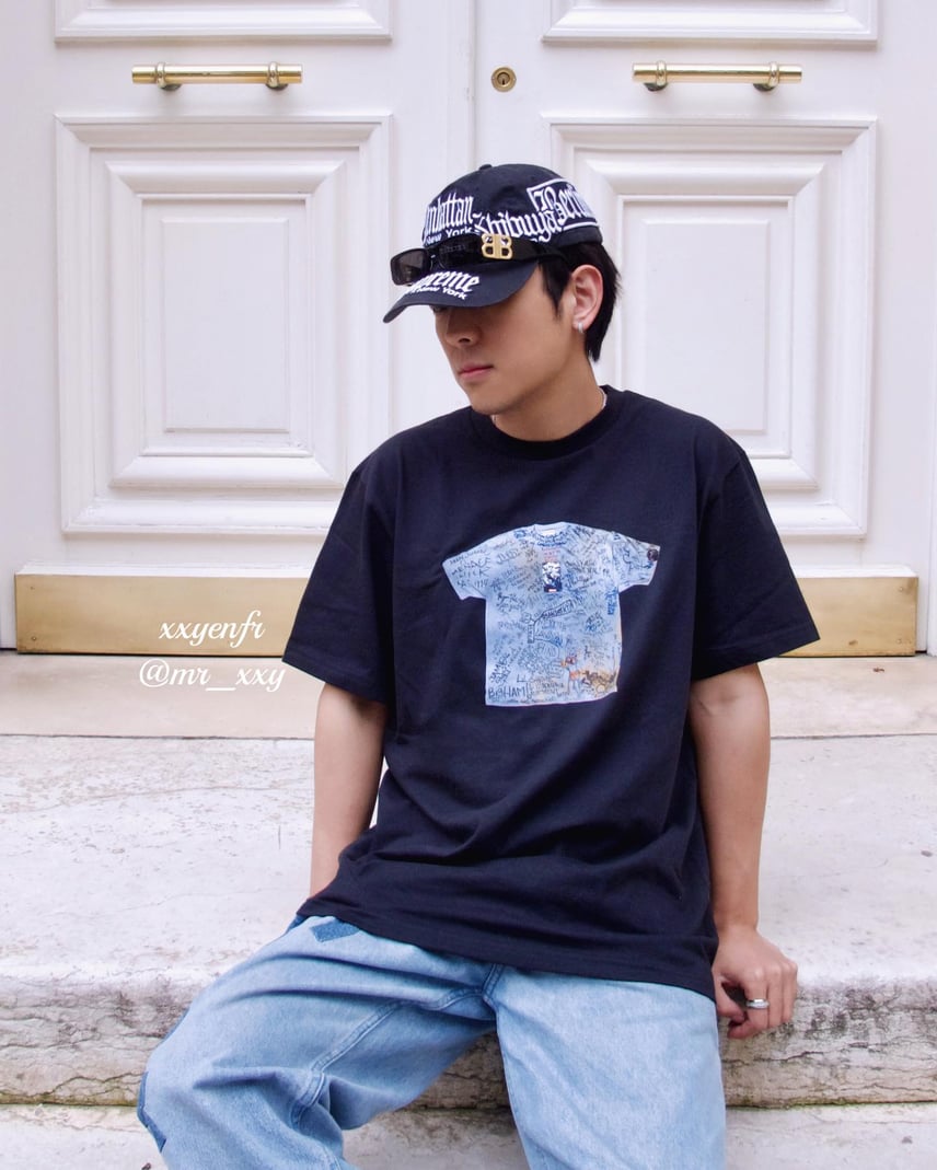Supreme 30 Years T-Shirts 1994-2024 Book (3-Volumes) Supreme 30 Years T-Shirts 1994-2024 Book (3-Volumes)